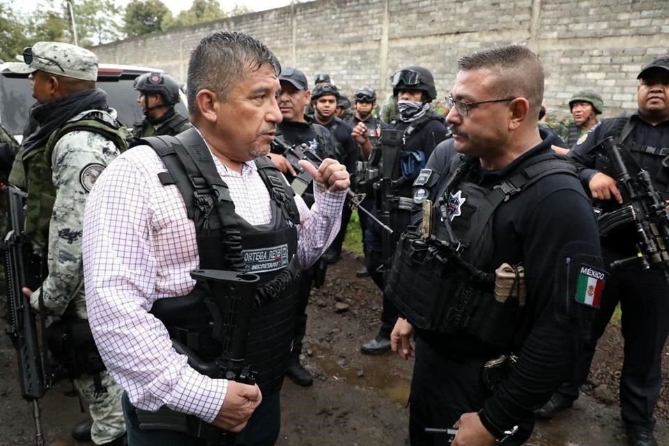 Un operativo encabezado por el Subsecretario de Seguridad de Michoacán, José Ortega Silva, y la Guardia Nacional dejó 120 detenidos.