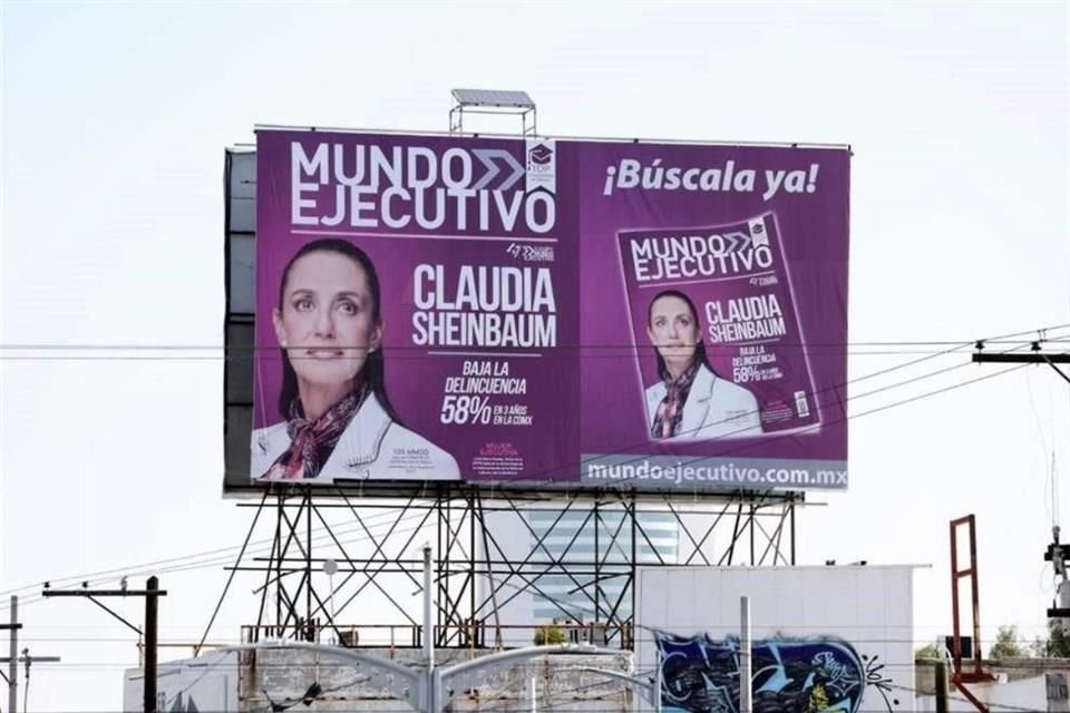 Claudia Sheinbaum, Jefa de Gobierno de la Ciudad de México, apareció en varios espectaculares en distintas partes de la República Mexicana, por lo que el INE investiga si es promoción presidencial.