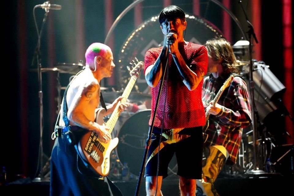 Los Red Hot Chili Peppers fueron una de las bandas más reverenciadas de la noche.