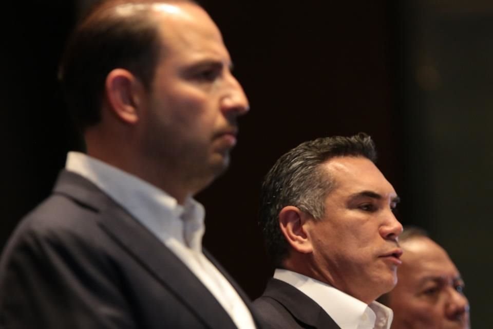Marko Cortés y Alejandro Moreno, dirigentes nacionales del PAN y del PRI.