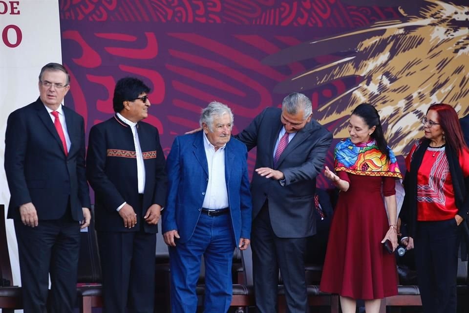 Marcelo Ebrard, Evo Morales, José Mujica, Adán Augusto López, Claudia Sheinbaum y Leticia Ramírez.