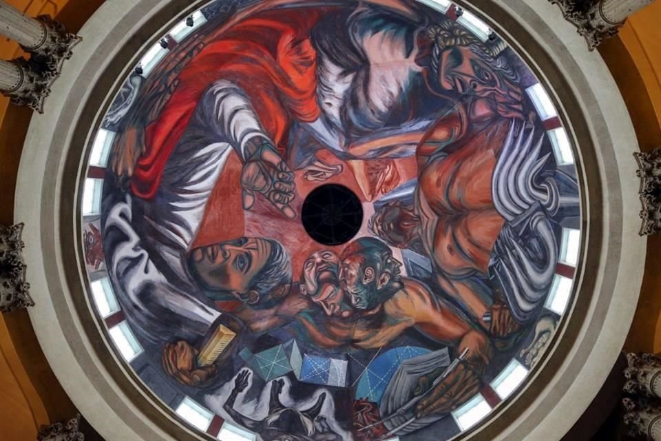 Los sismos de esta semana habrían afectado levemente el mural 'El hombre creador y moderno', de José Clemente Orozco, informó la UdG.