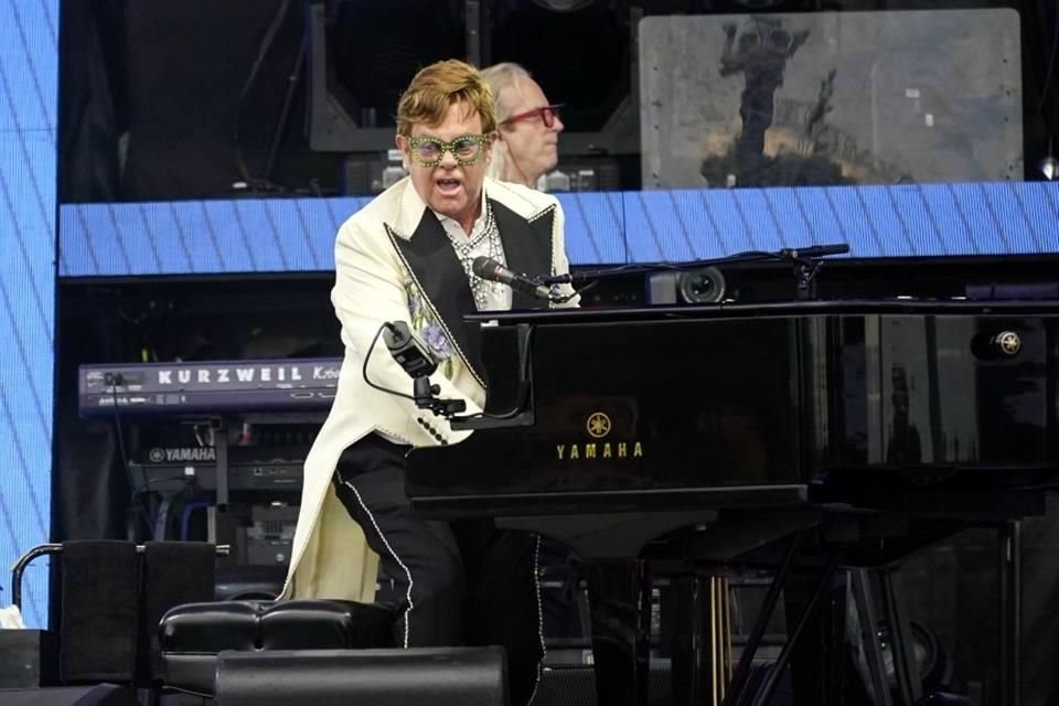 Elton John participará en el concierto 'A Night When Hope and History Rhyme', organizado en la Casa Blanca, por el presidente Joe Biden.