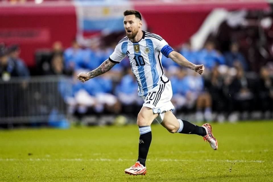Lionel Messi destacó en la goleada a Jamaica.