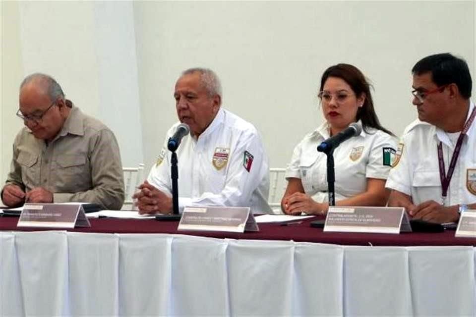 Autoridades del INM en Chihuahua durante presentación de informe.