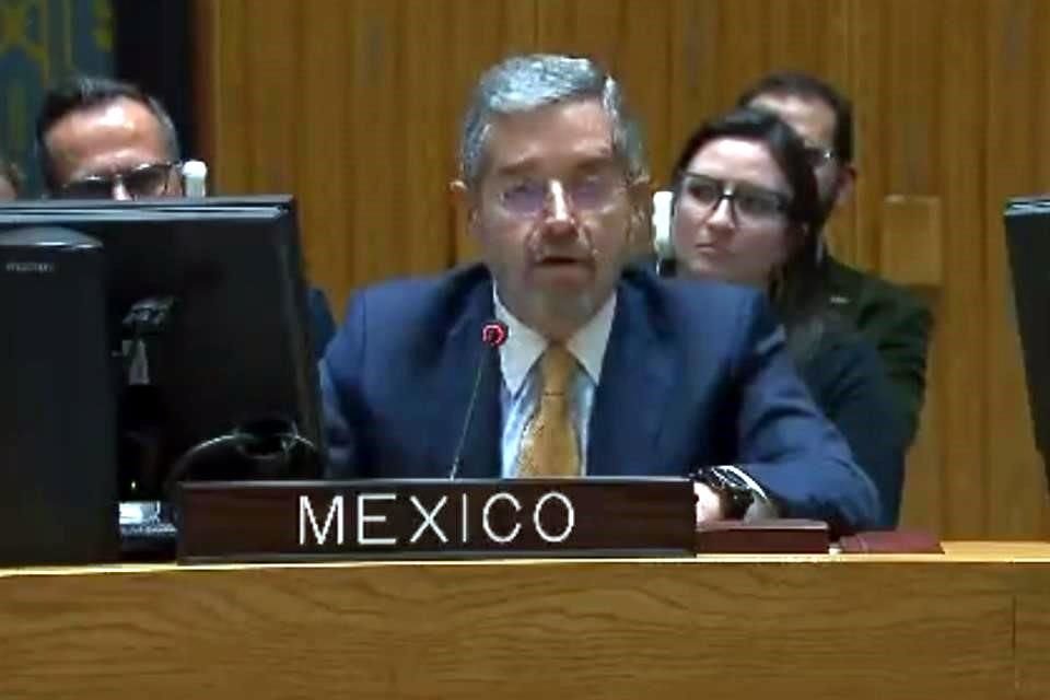 En Consejo de Seguridad, el Embajador Juan Ramón de la Fuente dijo que México respalda la soberanía e integridad territorial de Ucrania.