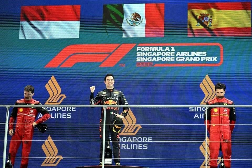 Sergio Pérez sabe que ganó más que la carrera en Singapur.