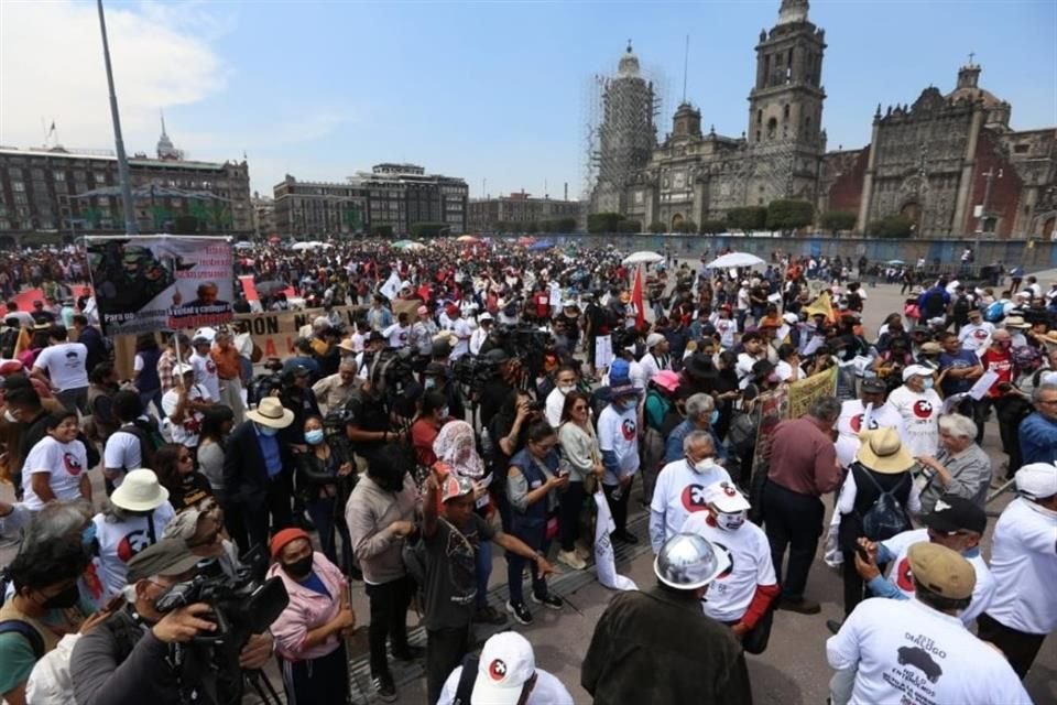 La marcha del 2 de octubre a su llegada al Zócalo.