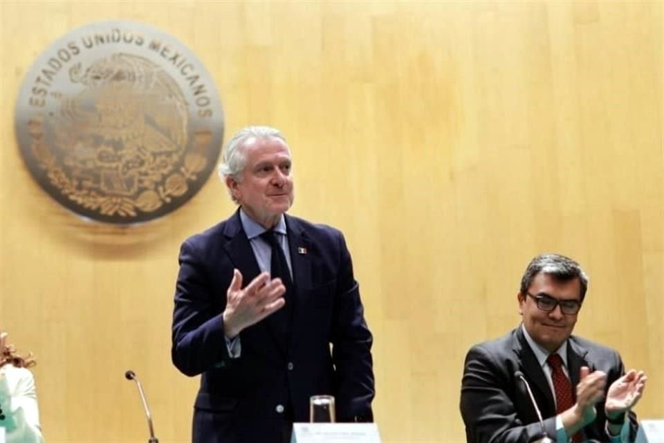 El diputado Santiago Creel demandó al Presidente Andrés Manuel López Obrador no generar falsos debates.