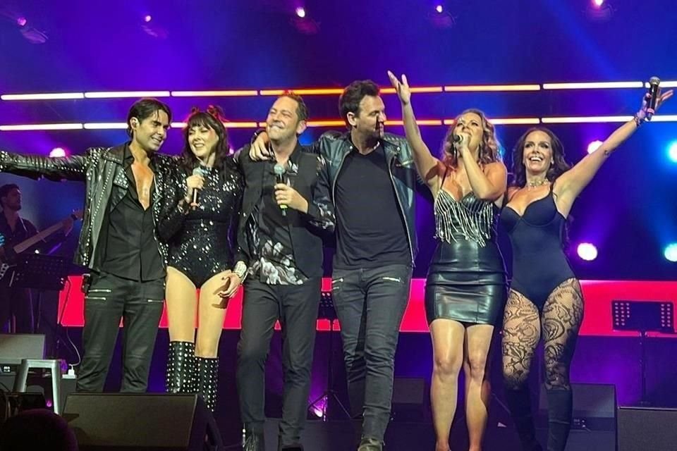 Ernesto D'Alessio (izq. a der.), Verónica Jaspeado, Jan, Patricio Borghetti, Paola Cantú y Sharis Cid estarán esta noche en el 90's Pop Tour.