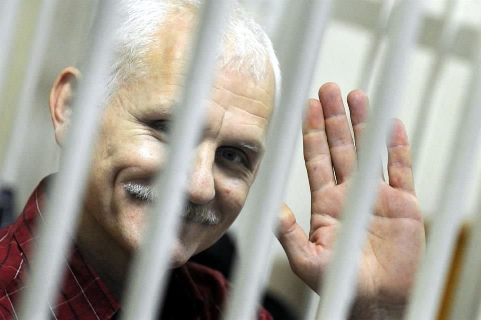 El galardón fue atribuido al activista bielorruso encarcelado Ales Bialiatski.