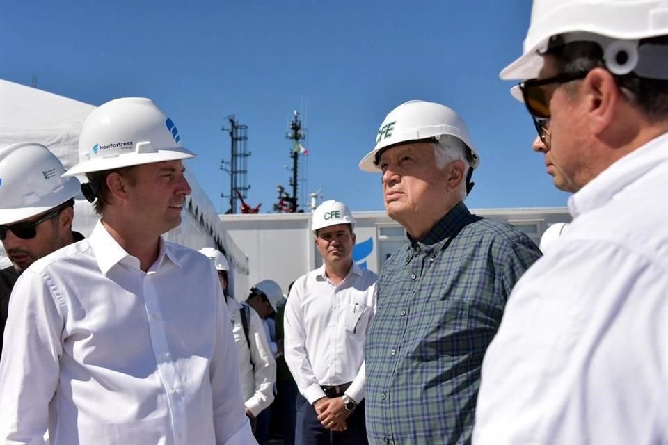 La CFE firmó una alianza con New Fortress Energy que permitirá el suministro de gas natural para las plantas de BCS.