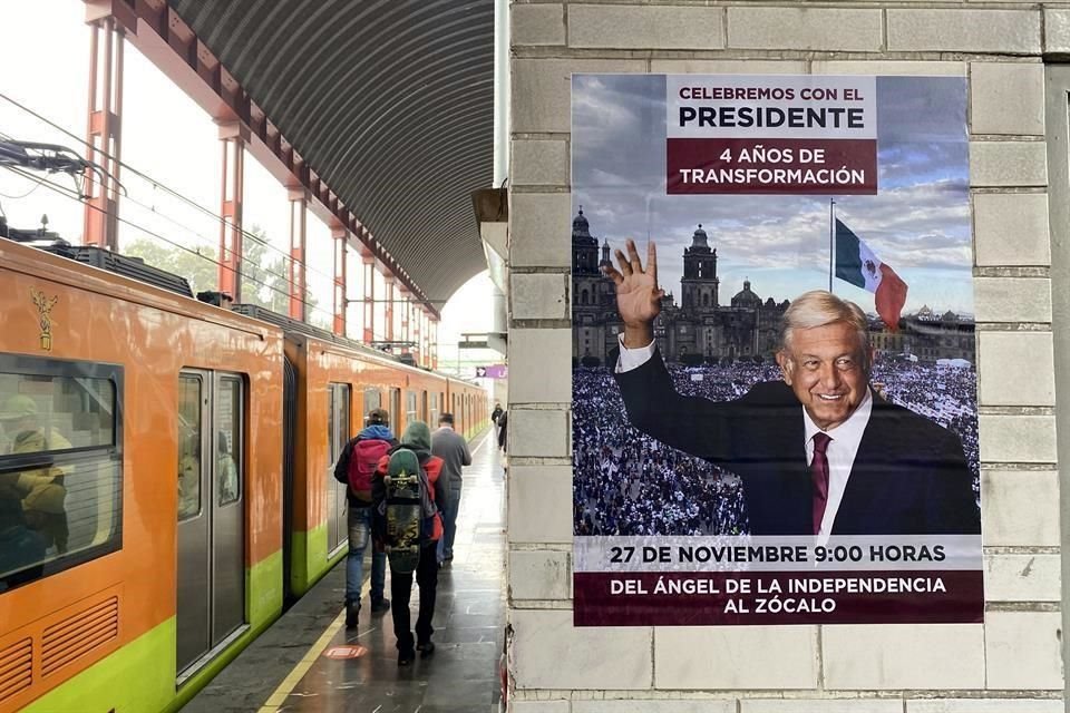 Echando mano de funcionarios de la CDMX, esta semana arreció la publicidad para que simpatizantes de AMLO acudan a la marcha de mañana en la CDMX.