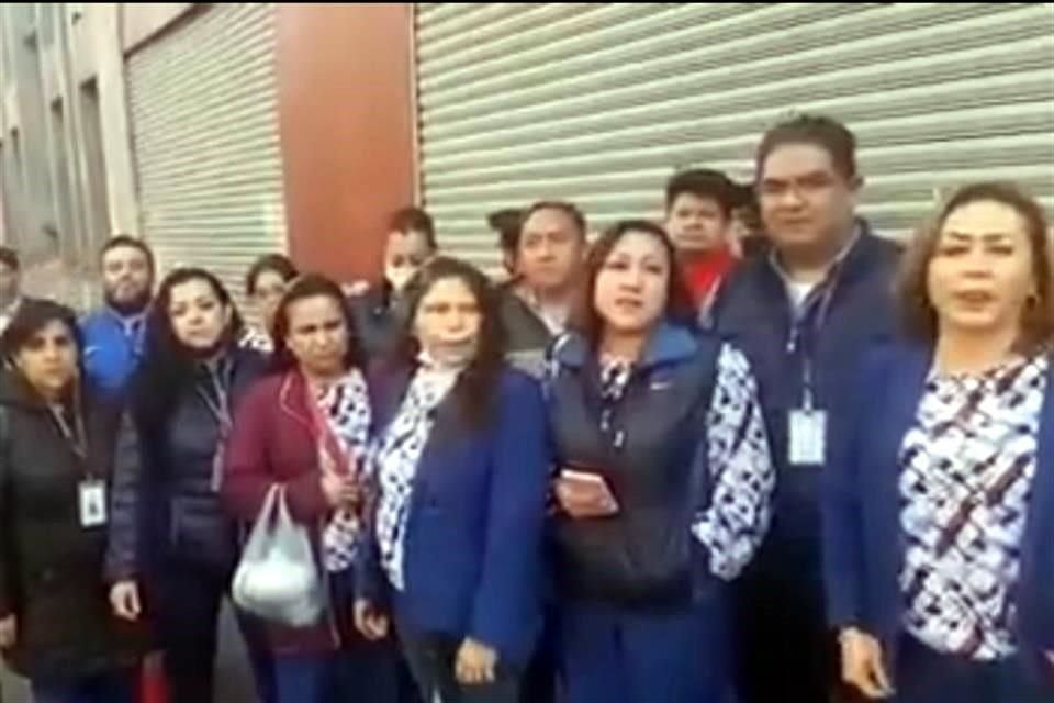 'Nos presentamos a laborar y ellos nos comentan que no podemos entrar y hay que presentarnos en un hotel para la liquidación', denunciaron en Jiutepec, Morelos.