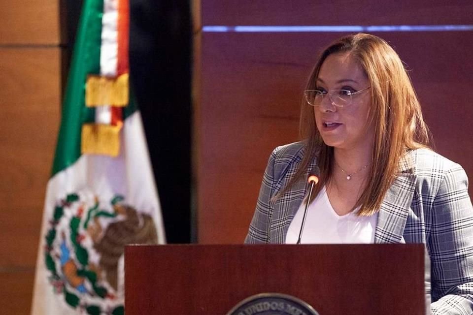 Morena avaló reformas legales que relajan los requisitos para que la magistrada Natalia Téllez pueda ocupar la presidencia del TFJA.
