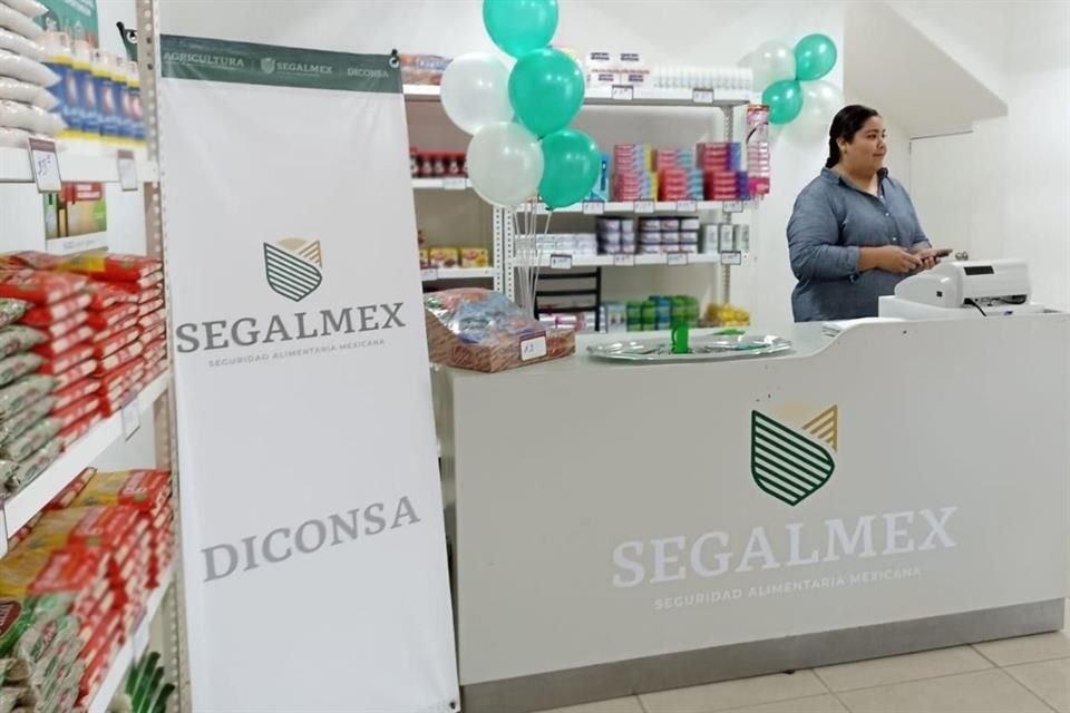 Durante gestión de Ignacio Ovalle como director de Segalmex, proveedores de Diconsa pagaron el 3% de cada contrato a una empresa fantasma.