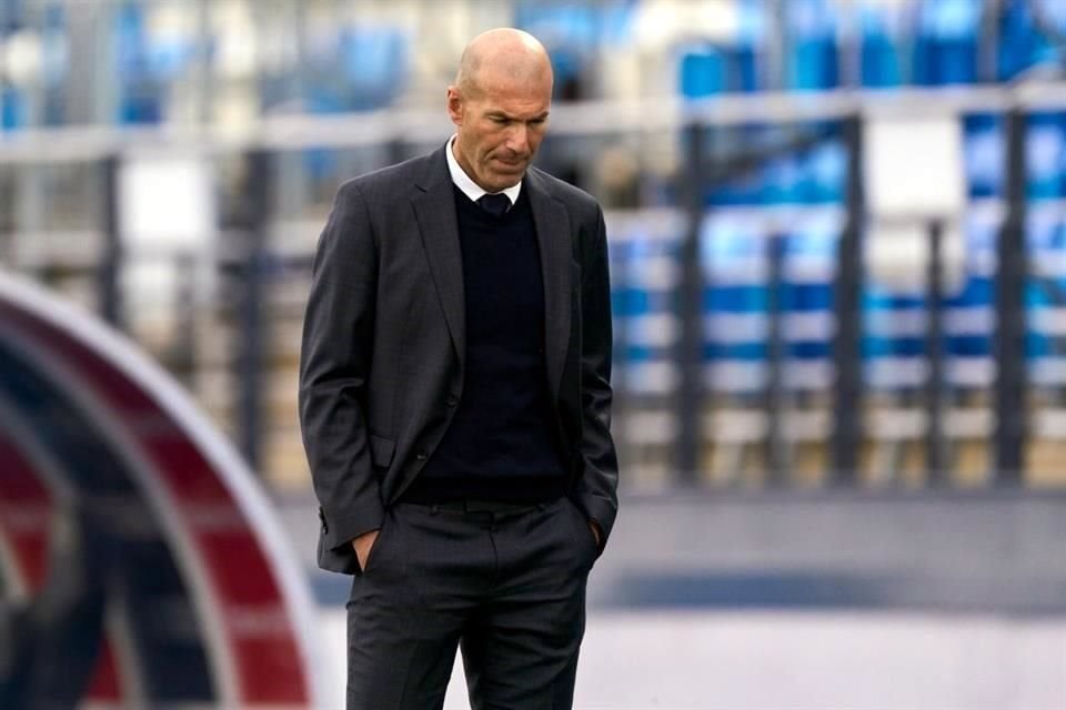 Zinedine Zidane dejará el cargo tras ganar dos títulos en su segunda etapa.