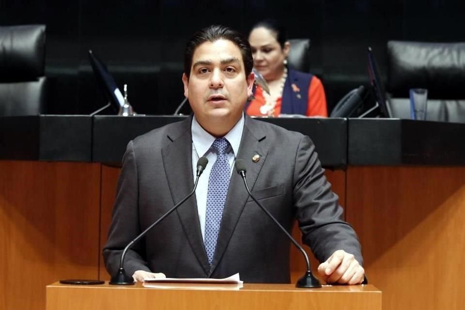 Las cuentas del Senador Ismael García Cabeza de Vaca fueron congeladas por orden de la UIF como parte de la indagatoria contra su hermano, el Gobernador de Tamaulipas.