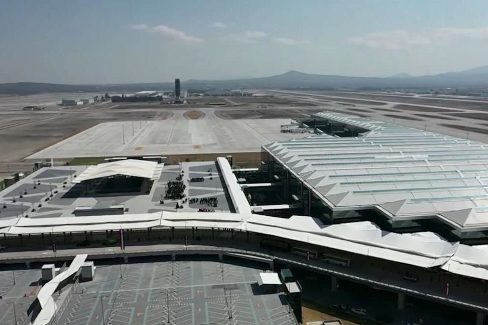 Vista aérea del Aeropuerto Internacional Felipe Ángeles (AIFA).