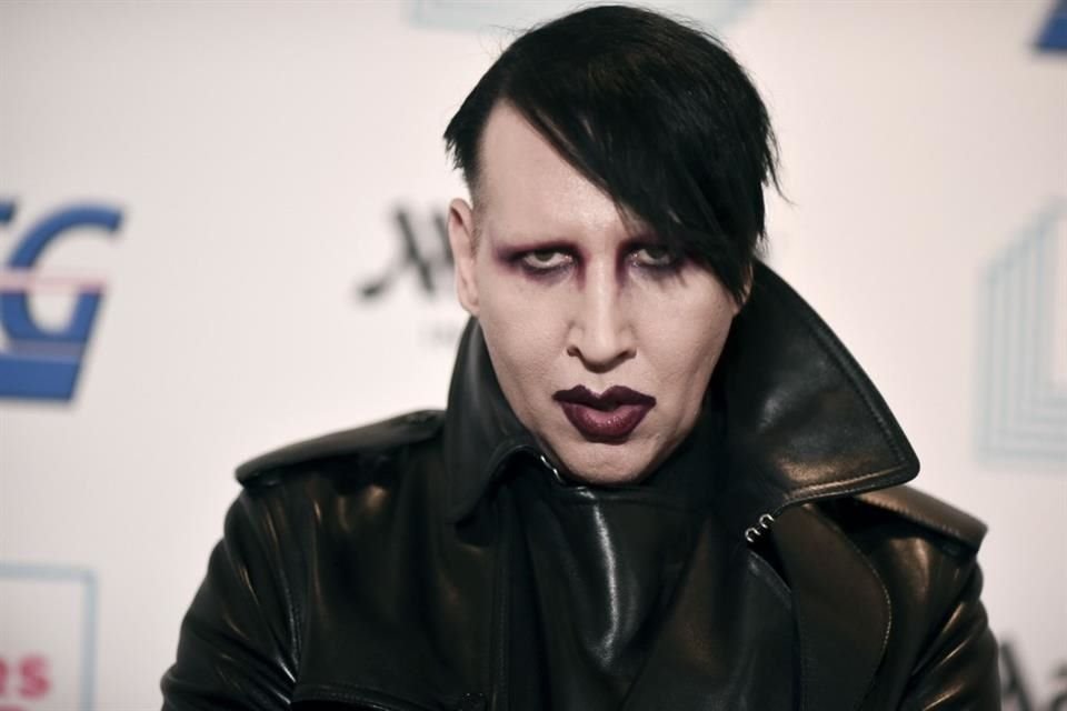 Marilyn Manson llega a un acuerdo con la actriz Esmé Bianco con motivo a una demanda por violación, abuso sexual y trata.
