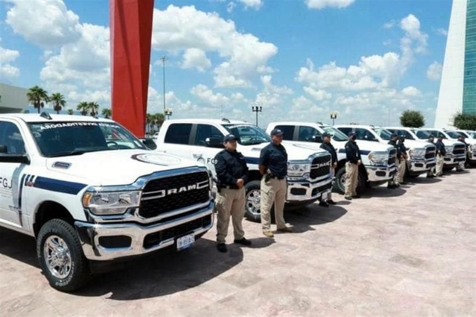 Las unidades entregadas por el ex Gobernador Francisco García Cabeza de Vaca debieron circular desde noviembre de 2022.