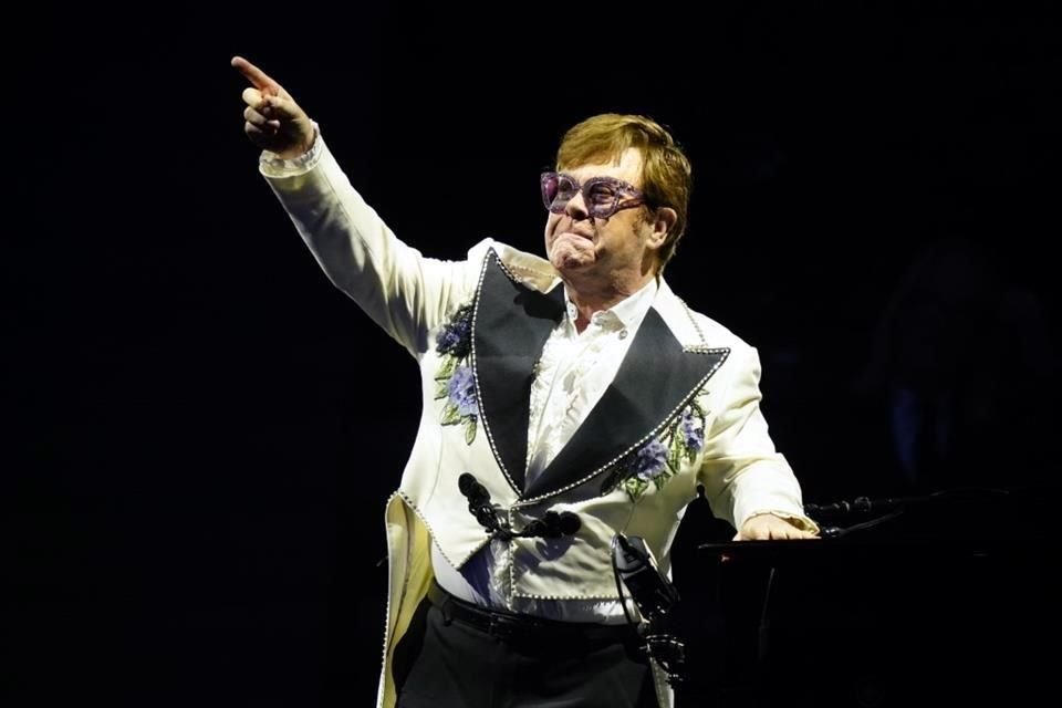 Debido a fuertes lluvias, cancelaron el concierto de Elton John en Auckland, Nueva Zelanda, no hay información de una reprogramación.