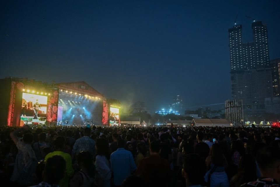 El Festival Lollapalooza arrancó este sábado en Bombay, India, siendo la primera edición en Asia; estarán The Strokes e Imagine Dragons.