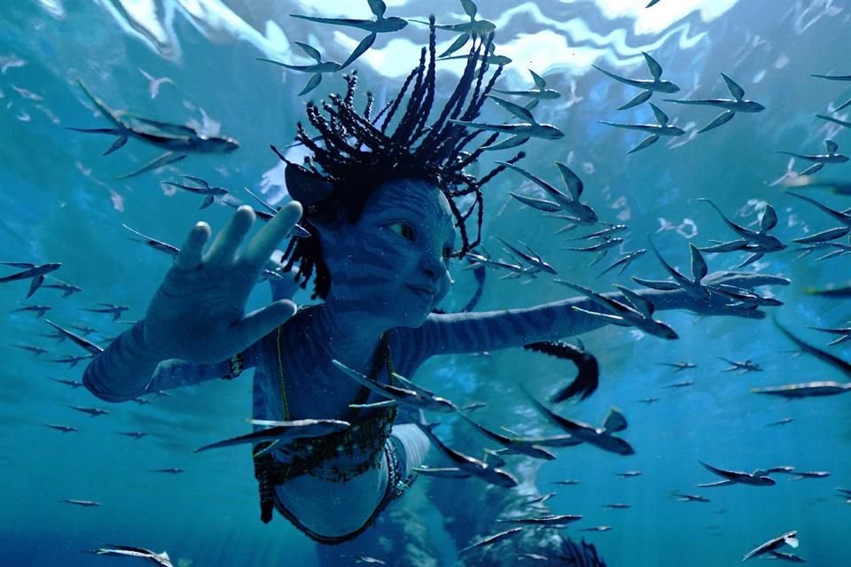 'Avatar: El Camino del Agua' lleva 7 semanas al frente de taquillas de EU luego de convertirse en la cuarta película con mayor recaudación.