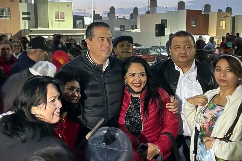 El precandidato del PT a la Gubernatura de Coahuila, Ricardo Mejía Berdeja, visitó la tarde del martes la Colonia Prados de San José, al sur de Saltillo.