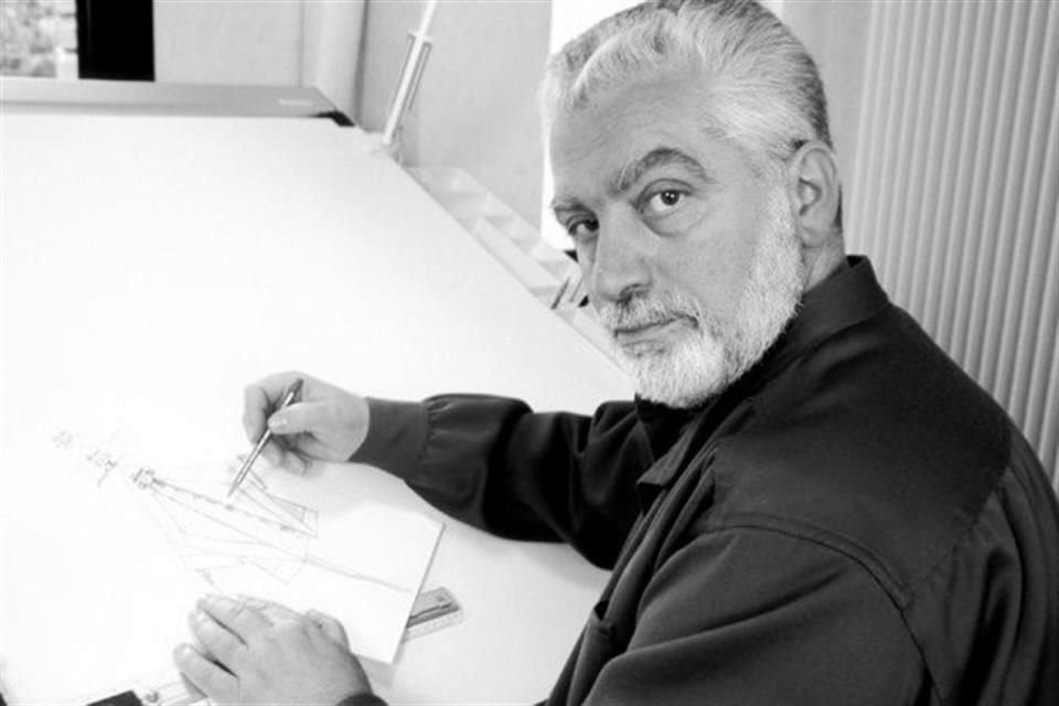 El diseñador Paco Rabanne murió a los 88 años.