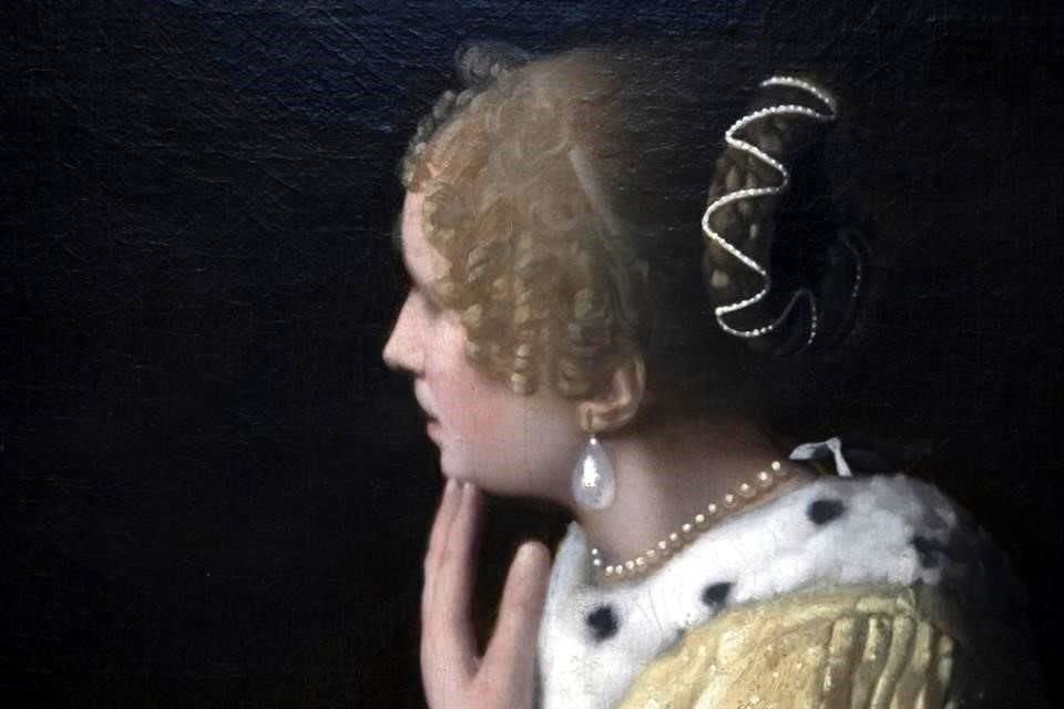 La mayoría de las obras de Vermeer retrataban a mujeres en escenas de la vida cotidiana. En la imagen un detalle de 'Ama y mucama'.