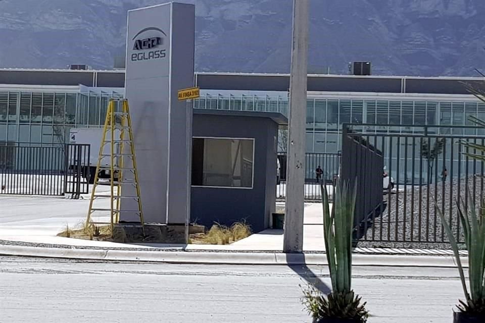 La planta de AGP Glass de Santa Catarina abastecerá las operaciones de Tesla en Estados Unidos.