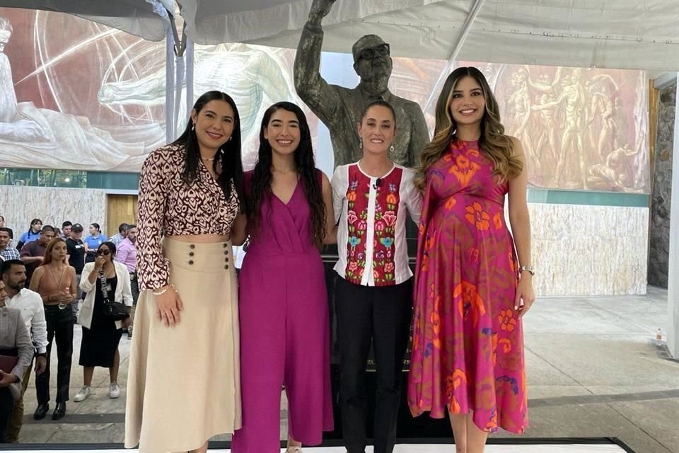 La Federación de Estudiantes de la Universidad de Guadalajara organizó el foro 'Mujeres Gobernando'.