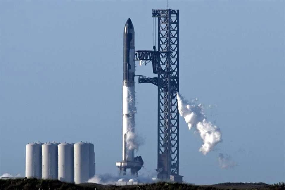 SpaceX pospuso el lanzamiento del cohete Starship.
