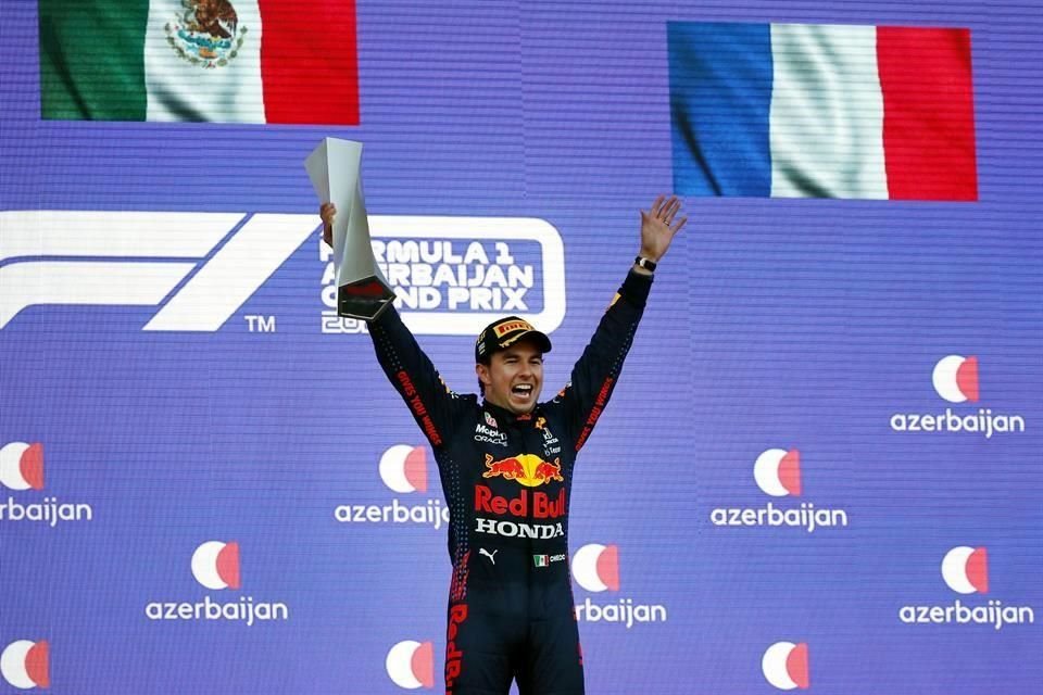 El mexicano ya suma 11 podios en la Máxima Categoría.