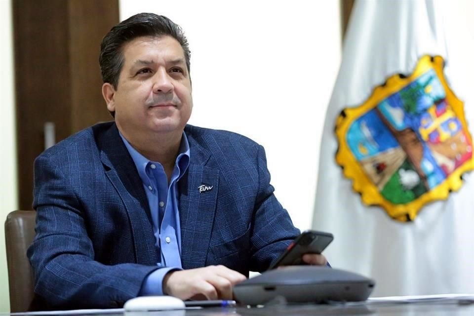 El Gobernador Francisco García Cabeza de Vaca solicitó un amparo el 21 de mayo contra la orden de aprehensión que, desde su punto de vista, fue librada sin cumplir requisitos.