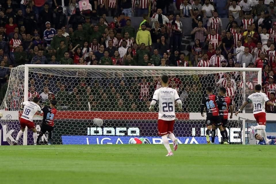 El último Clásico tapatío fueun emocionante 3-3 en el Estadio Jalisco.