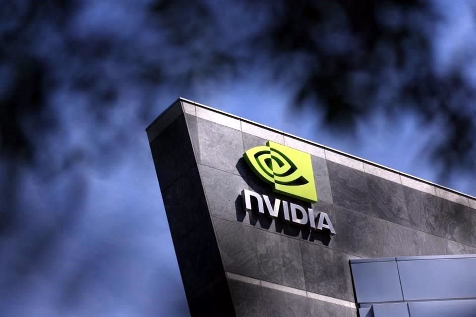 Nvidia dijo que las restricciones a las exportaciones de sus chips a China debían entrar en vigor 30 días después del 17 de octubre.