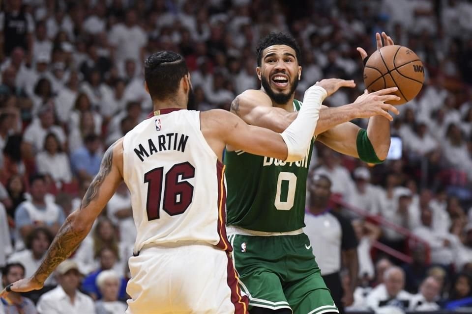 Los Celtics empataron la serie y están a un triunfo de acceder a las Finales.