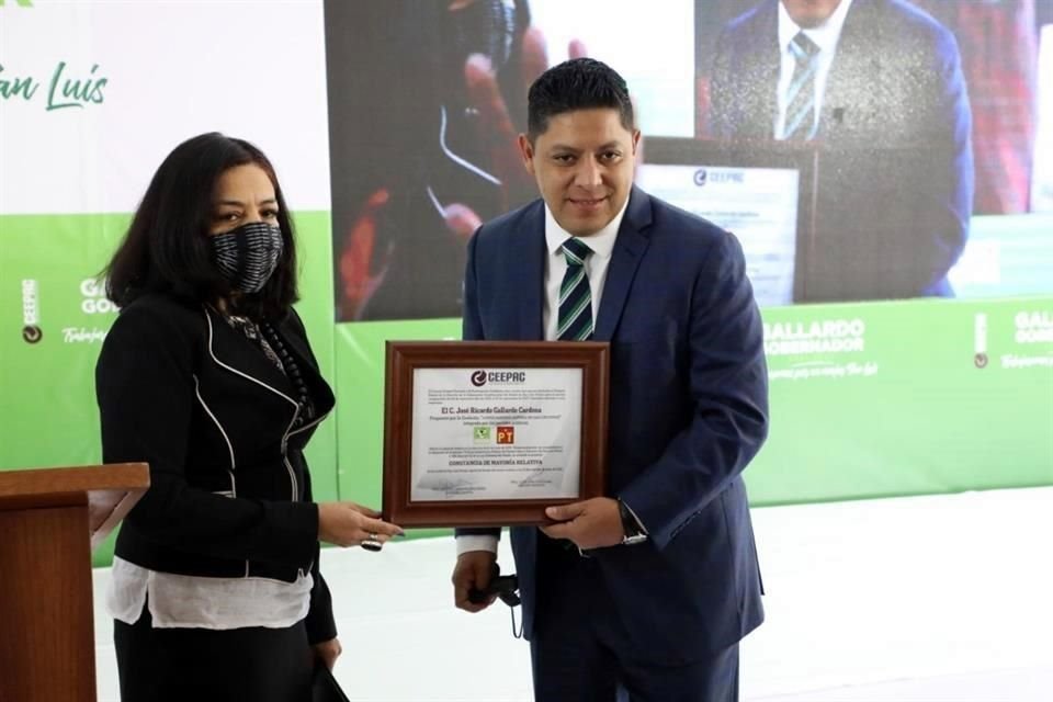 Gallardo fue postulado a la Gubernatura de San Luis Potosí por la coalición Juntos Haremos Historia.