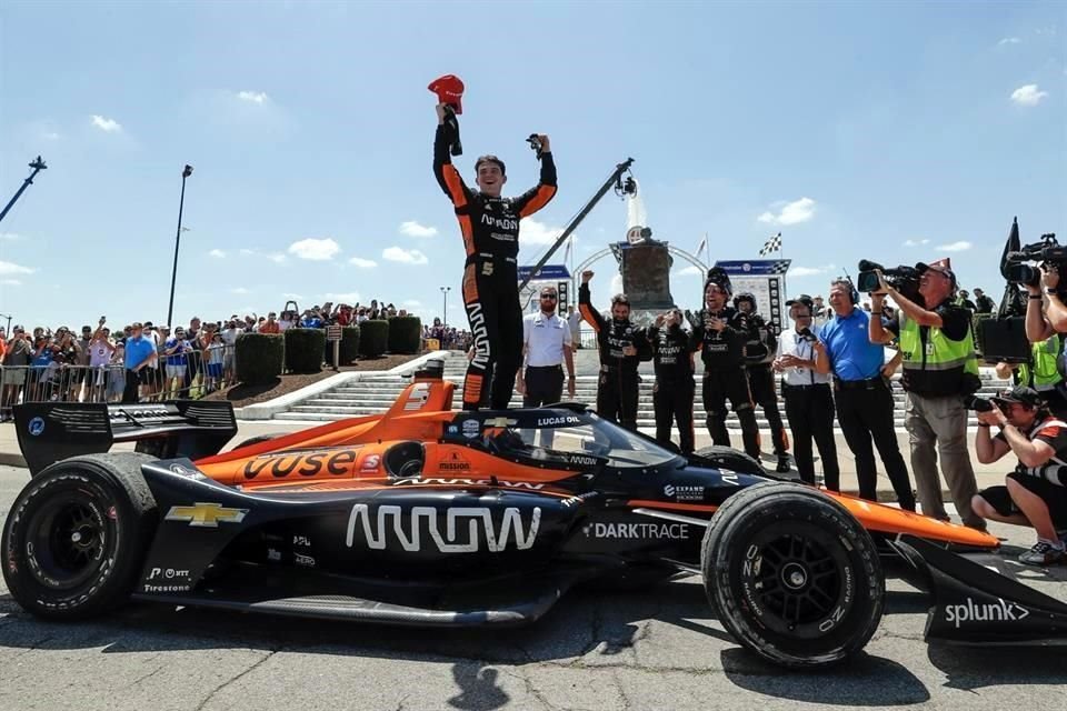 El regio tomó el liderato de la IndyCar tras su buen fin de semana en Detroit.
