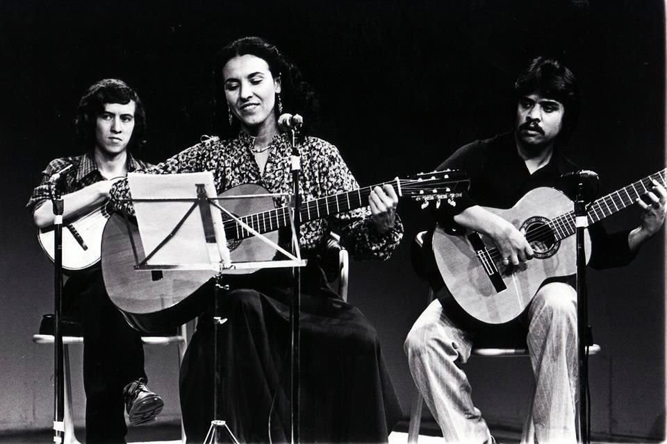 Con Ramón Sánchez y Crescencio Lucio, en una foto de Jorge Amézquita.