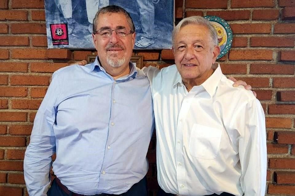 AMLO informó que se reunirá con el Presidente de Guatemala, Bernardo Arévalo, para tratar temas de seguridad y crimen en la frontera.