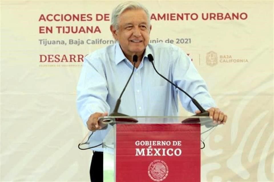El Presidente López Obrador en un evento sobre acciones de mejoramiento urbano en Tijuana.