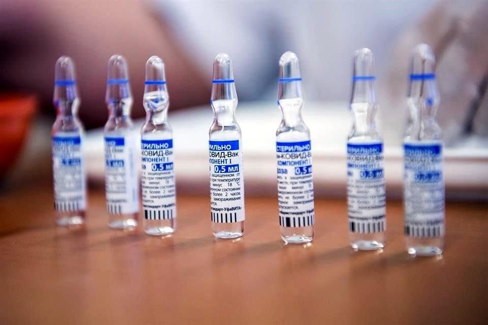 Ms de 5 millones de vacunas contra Covid-19 de AstraZeneca y Sputnik V sern destruidas, ya que su fecha de caducidad venci en junio 2022.