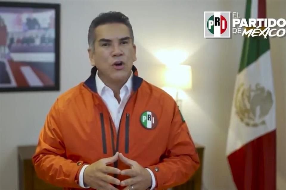 Líder del PRI, Alejandro Moreno, exigió que la FGR indague la riña entre grupos de personas y militantes ocurrida ayer en sede del partido.