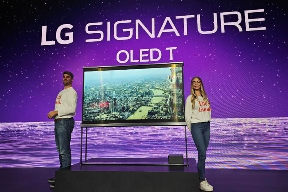 LG mostró en el CES 2024 la primera televisión OLED inalámbrica y transparente del mundo.