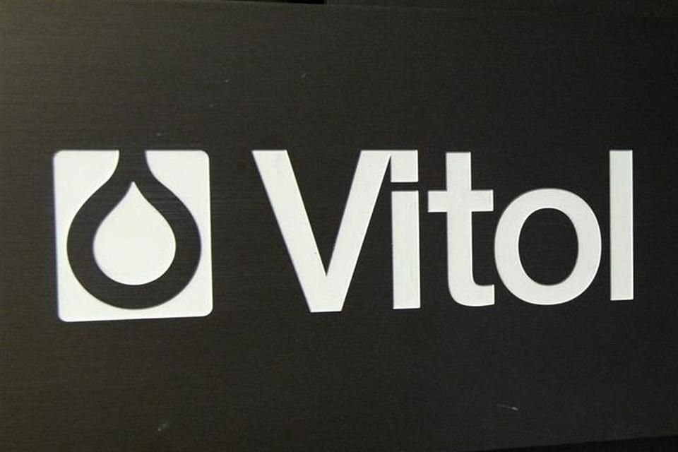 Vitol confirmó que, a la fecha, las conversaciones con Pemex no habían llegado a un resultado final, pero no aclaró si los contratos habían sido cancelados. 