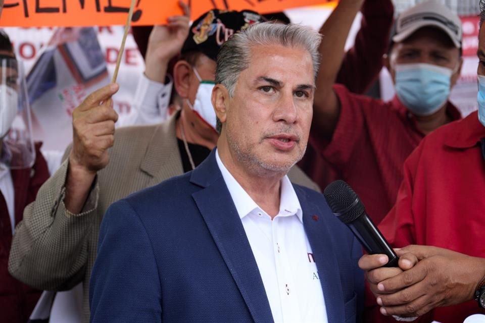 Alejadro Rojas es el fundador del Ala Democrática.