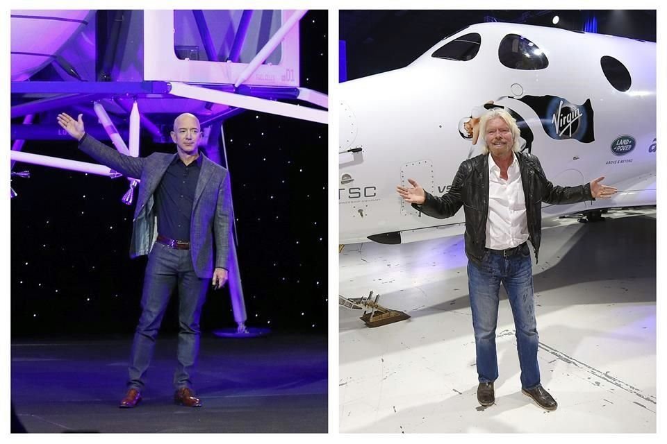 Jeff Bezos (izq.) y Richard Branson.
